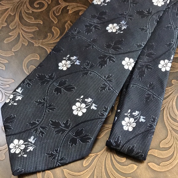 Vintage DKNY Made in USA Blue Floral Silk Tie - Picture 8 of 8